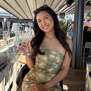 Meet your Posher, Francesca